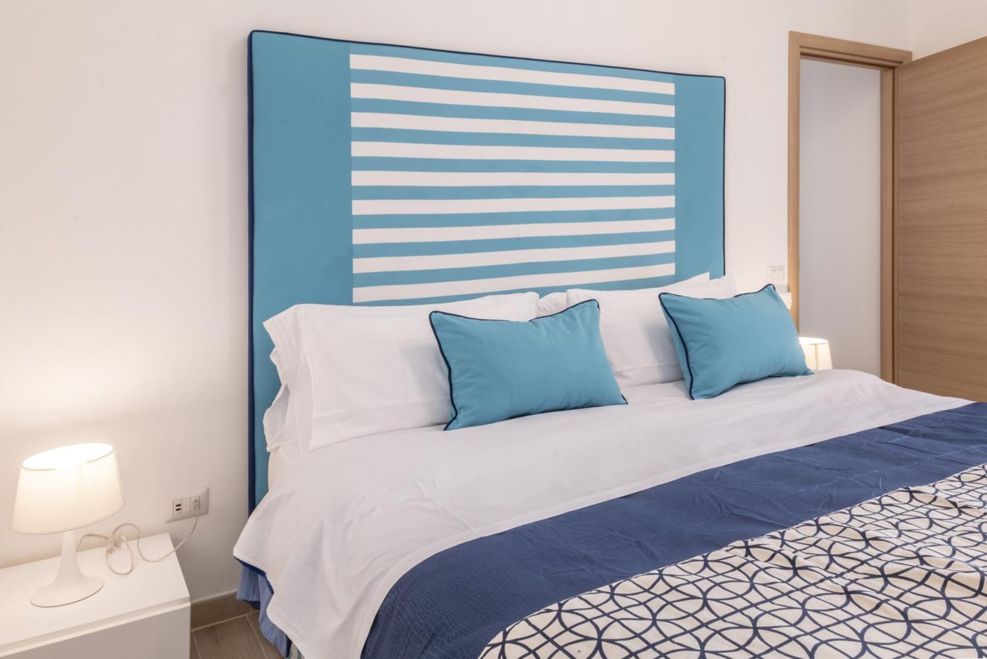 Mya Home Luxury Apartments Castellammare di Stabia Bagian luar foto